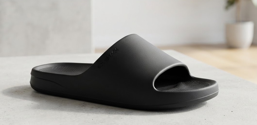 Core Slide — Jet Black